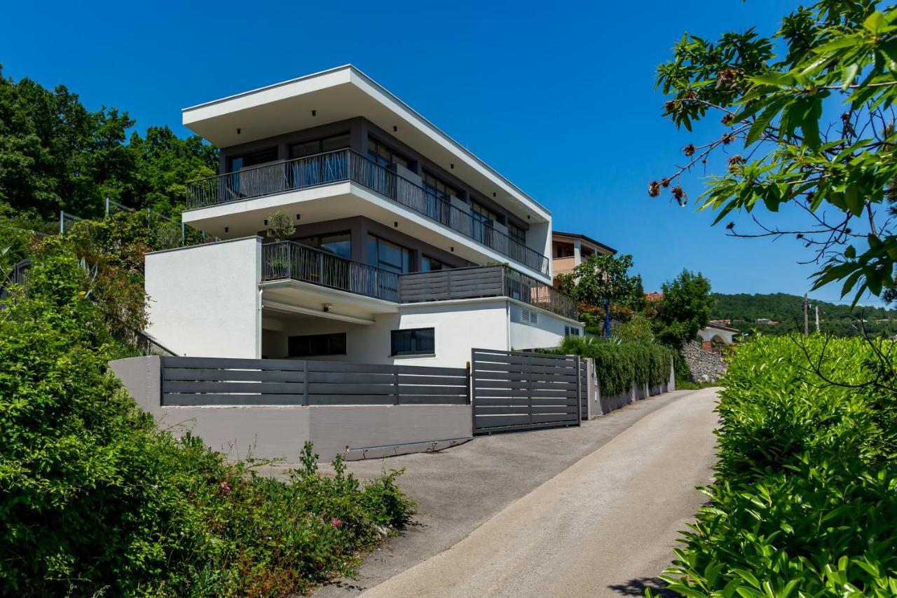 Villa The View Poljane Bagian luar foto