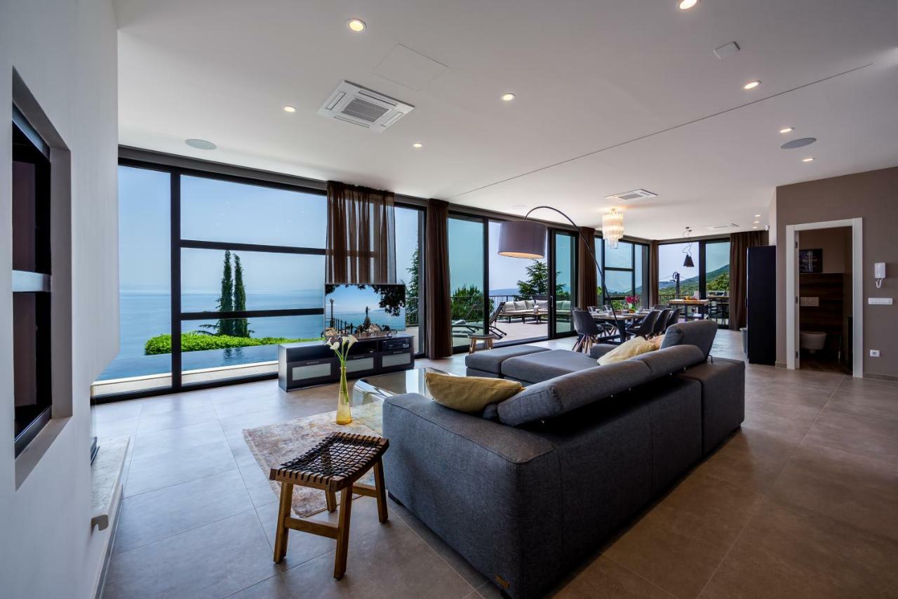Villa The View Poljane Bagian luar foto