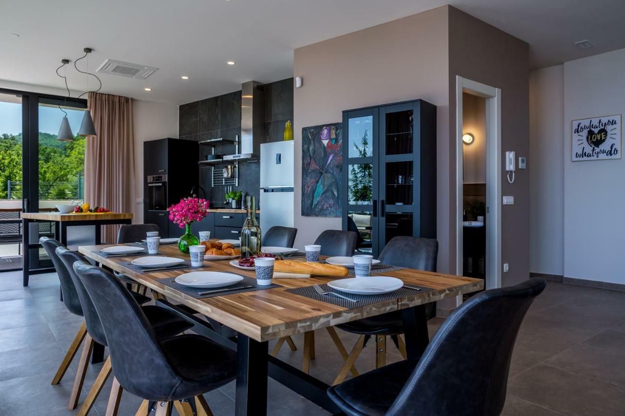 Villa The View Poljane Bagian luar foto